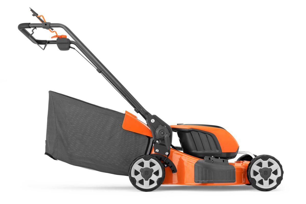 Akumulátorová kosačka Husqvarna LC 251iS