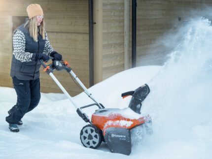 Snehová fréza Husqvarna ST 253i