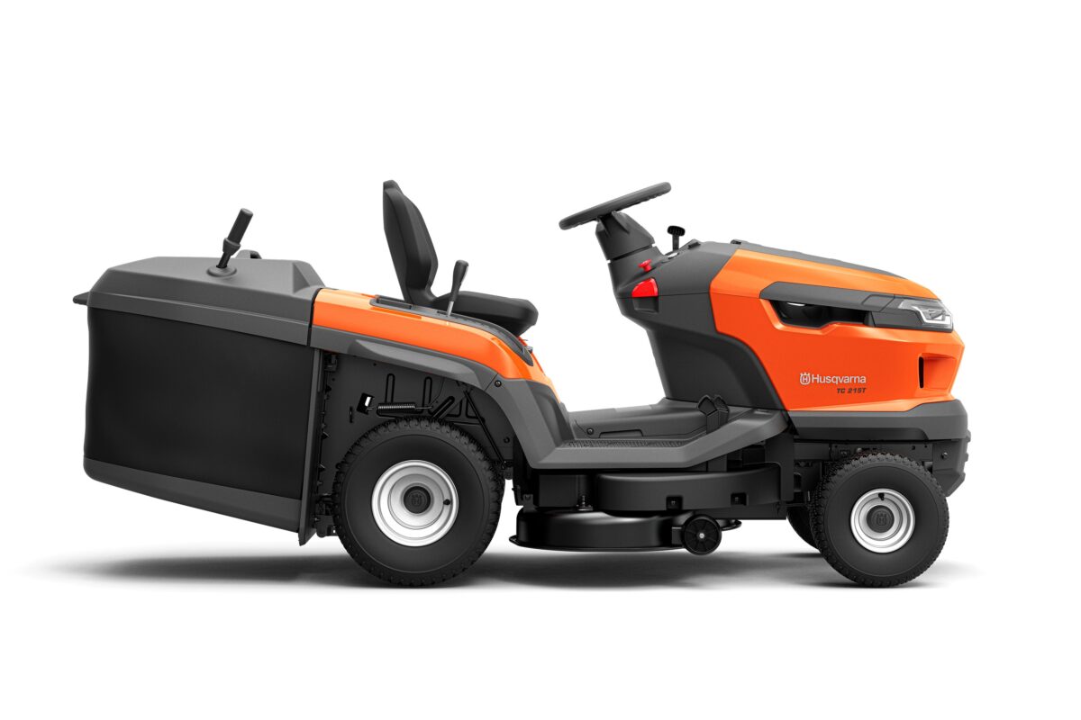 Zahradny traktor Husqvarna TC 215T