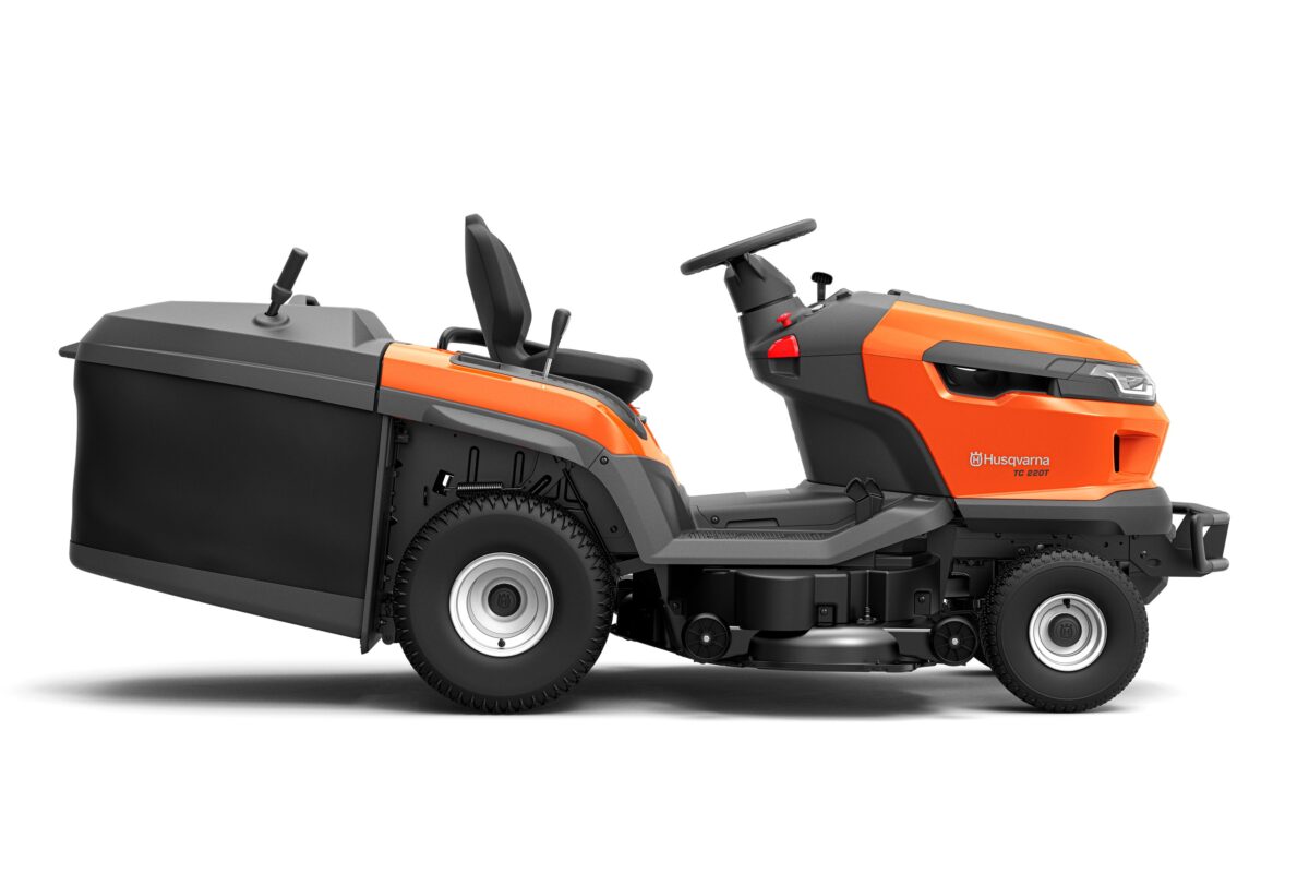 Záhradny traktor Husqvarna TC 220T